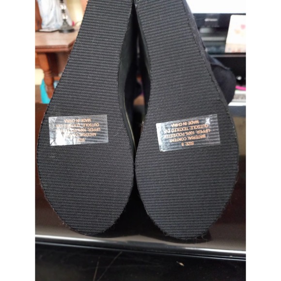 Women's black velvet fur lined boots 8 - Picture 4 of 4